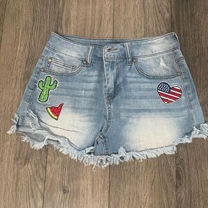 Denim Frayed Hem Shorts with Patches!
